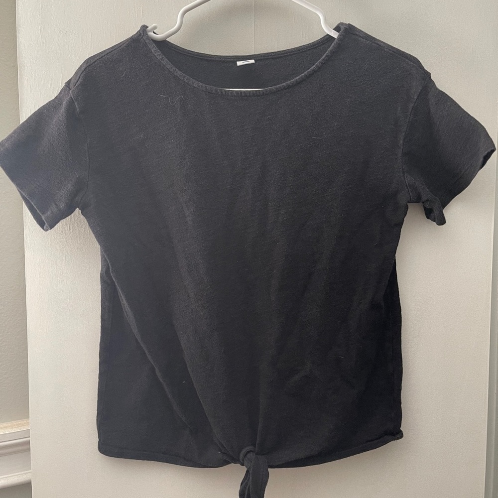 Old navy tie knot tee